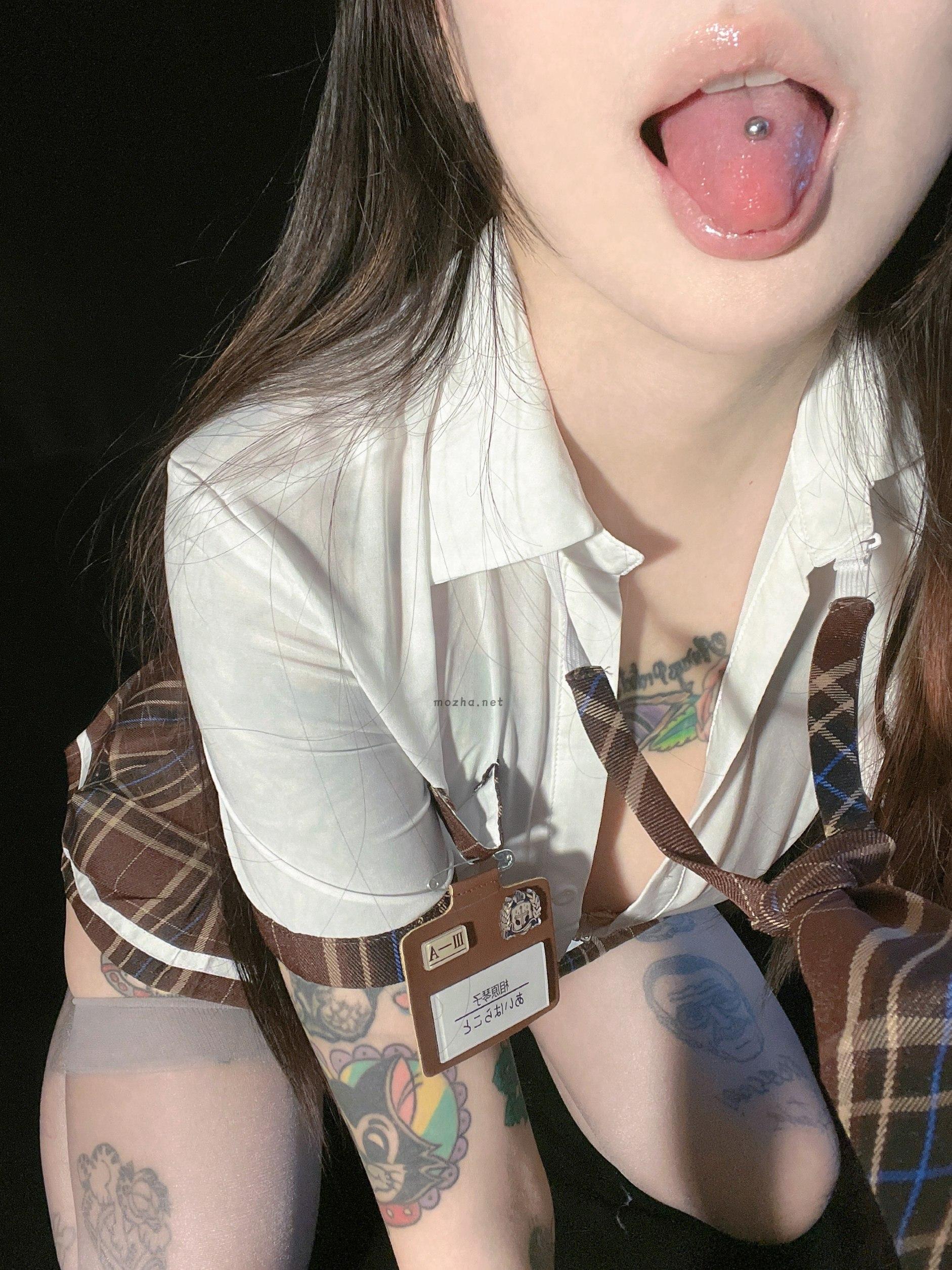 卡通百科老王 – 户外JK【58P】